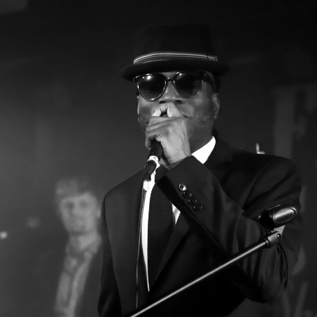 Junior Dell (Jam) with Neil Anderson (UK) - The Magic Touch (D) as The Original Gravity Allstars - 11. Freedom Sounds Festival - Kantie, Koeln 25.04.2025 (13).JPG